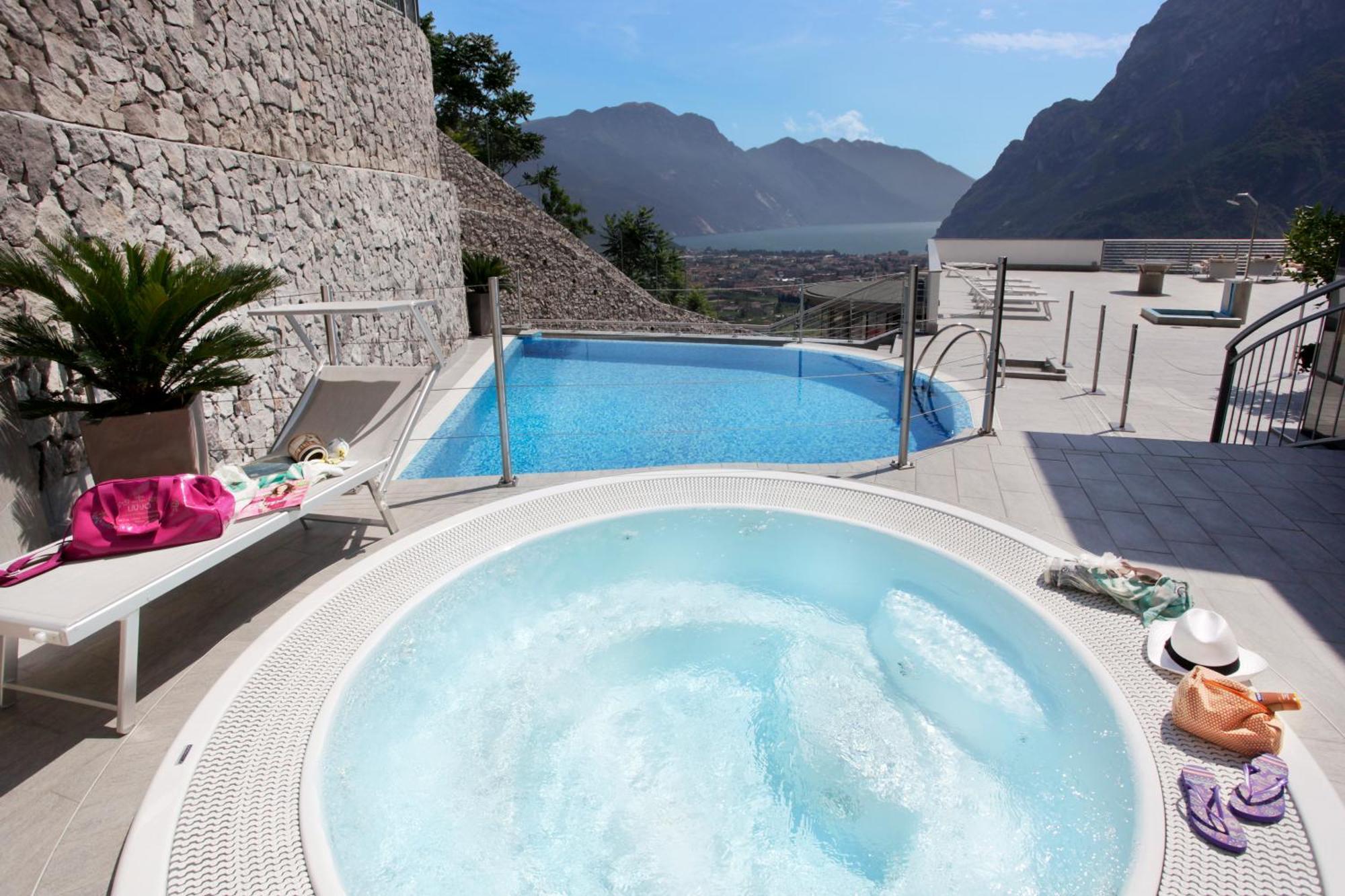 Hotel Agritur Acetaia Gourmet&Relax Tenno Exterior foto